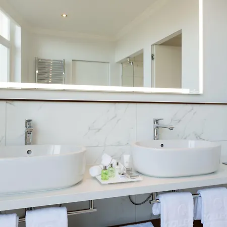 Tivoli Doelen Hotell 5*