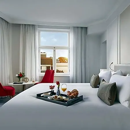 Hotel Tivoli Doelen Amsterdam