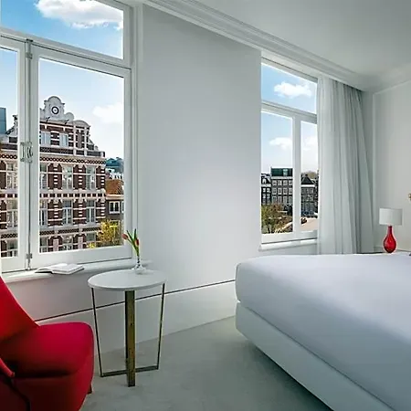 Hotel Tivoli Doelen 5*