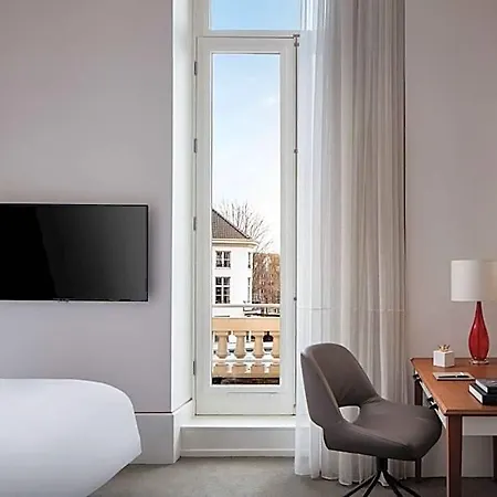 Hotel Tivoli Doelen 5*