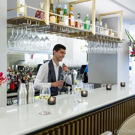Nh阿姆斯特丹多伦酒店 酒店